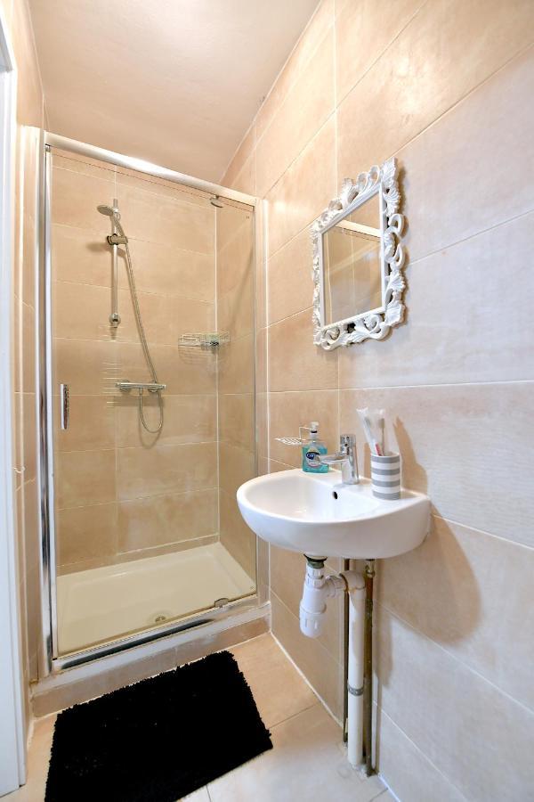 City Apartments Near Seven Sisters Londres Extérieur photo